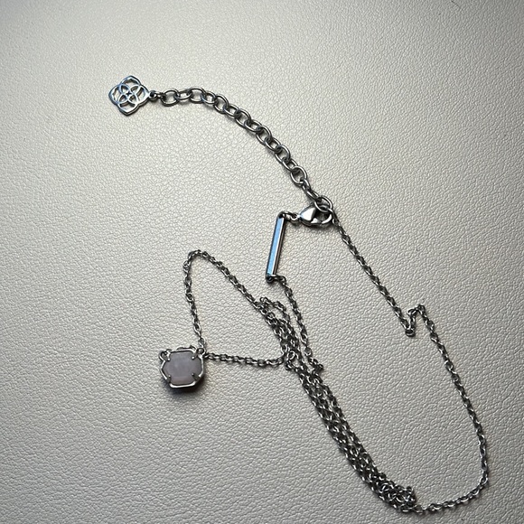 Kendra Scott Jaxon Silver Necklace - Picture 3 of 3